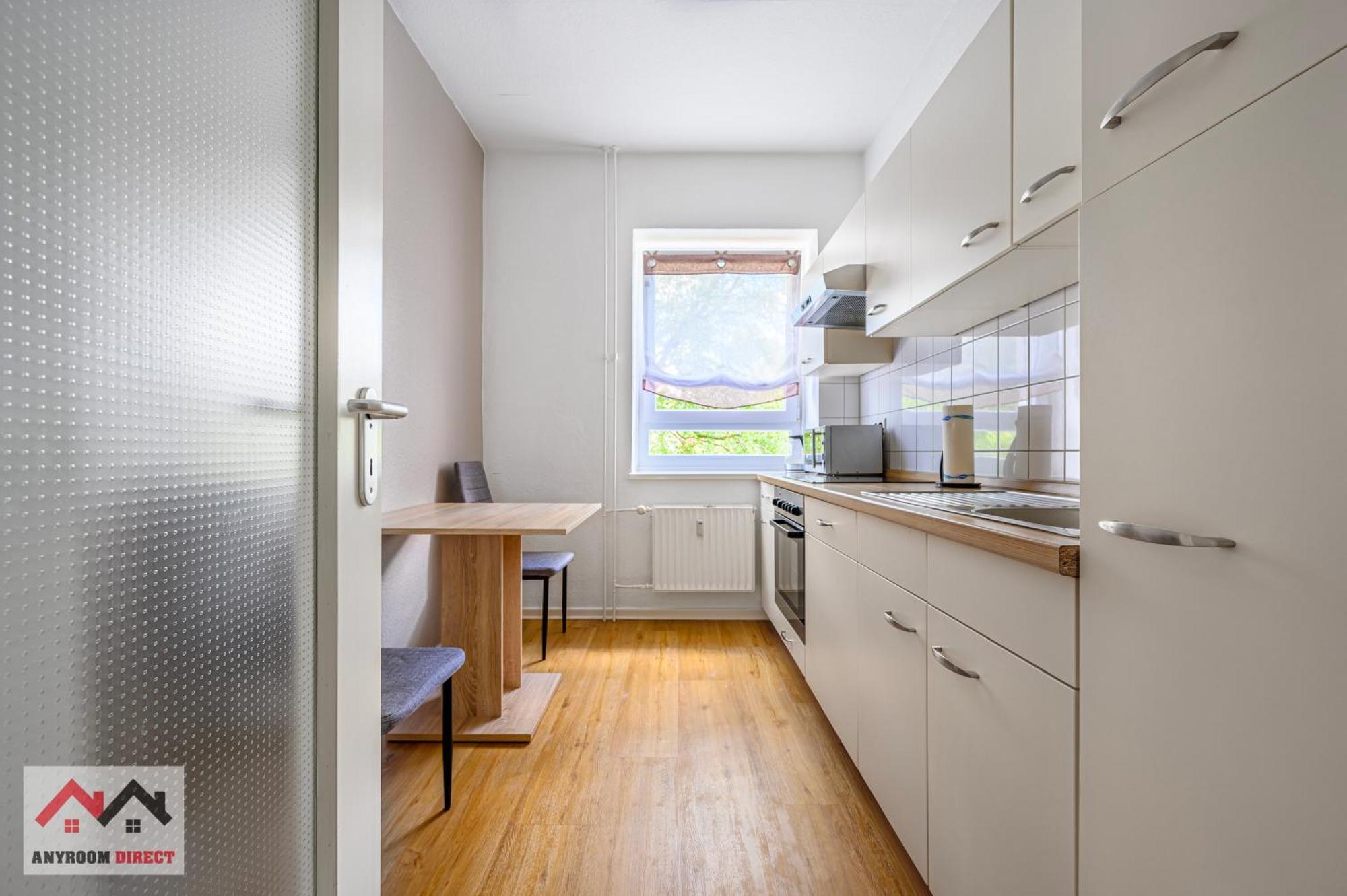 Anyroomdirect Private Apartments Near Hannover Exhibition Room Agency Bagian luar foto