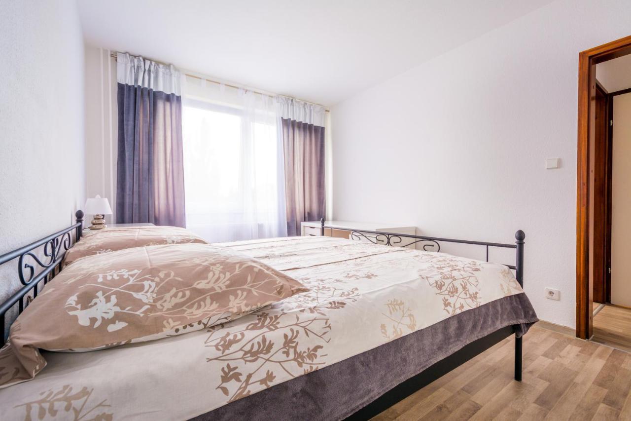 Anyroomdirect Private Apartments Near Hannover Exhibition Room Agency Bagian luar foto